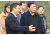 湖南省两型办领导考察公司再生道路材料